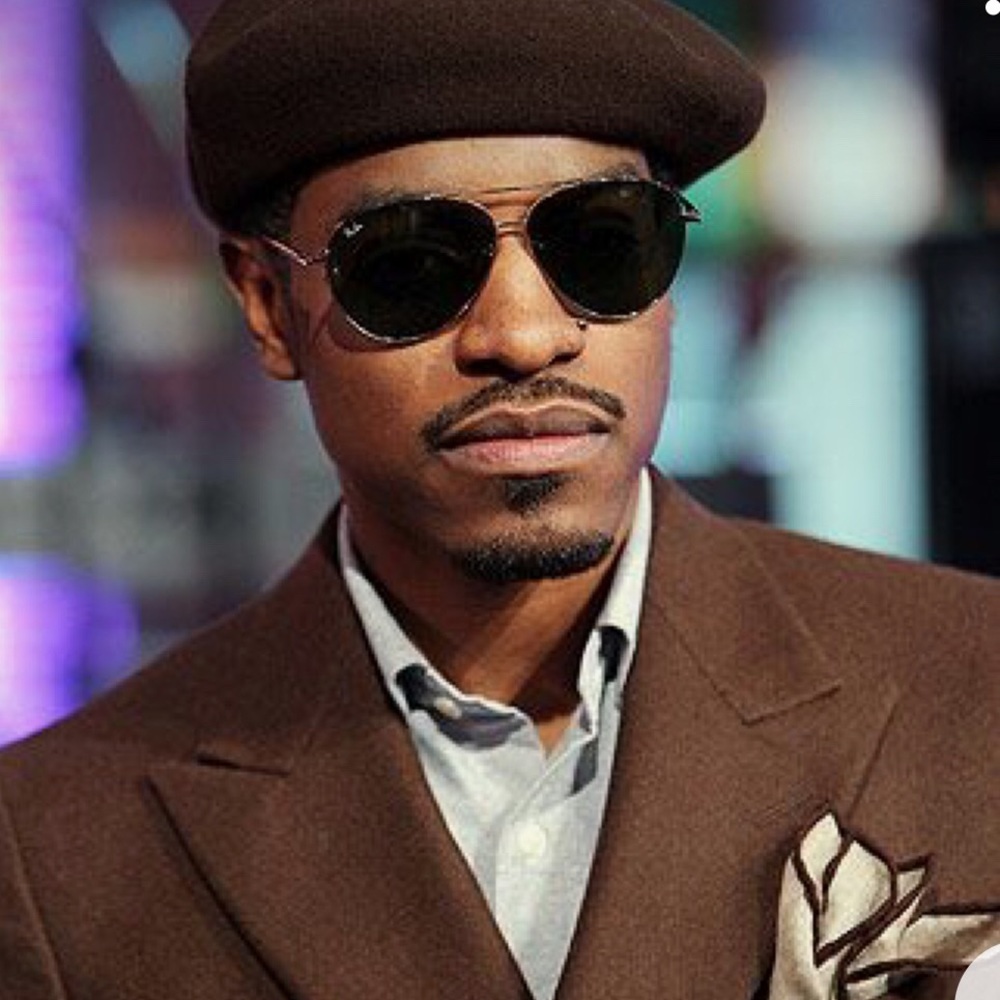 Beret in Black, for Men or Women!